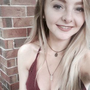 Meet your Posher, Cari